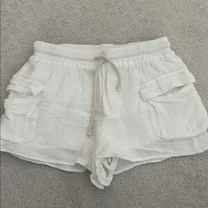 Altard state Women's White Casual Shorts